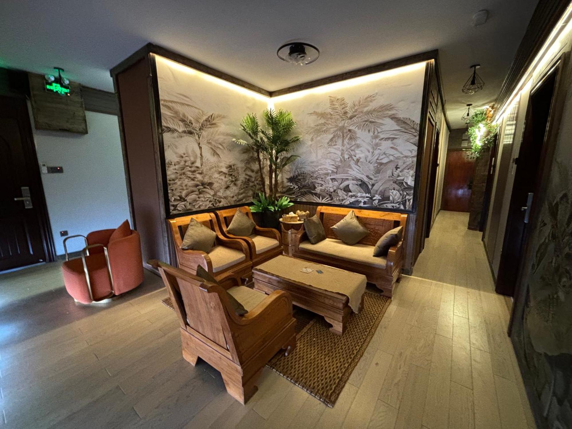 Spa Shalom Suites Kota Kinabalu Bagian luar foto